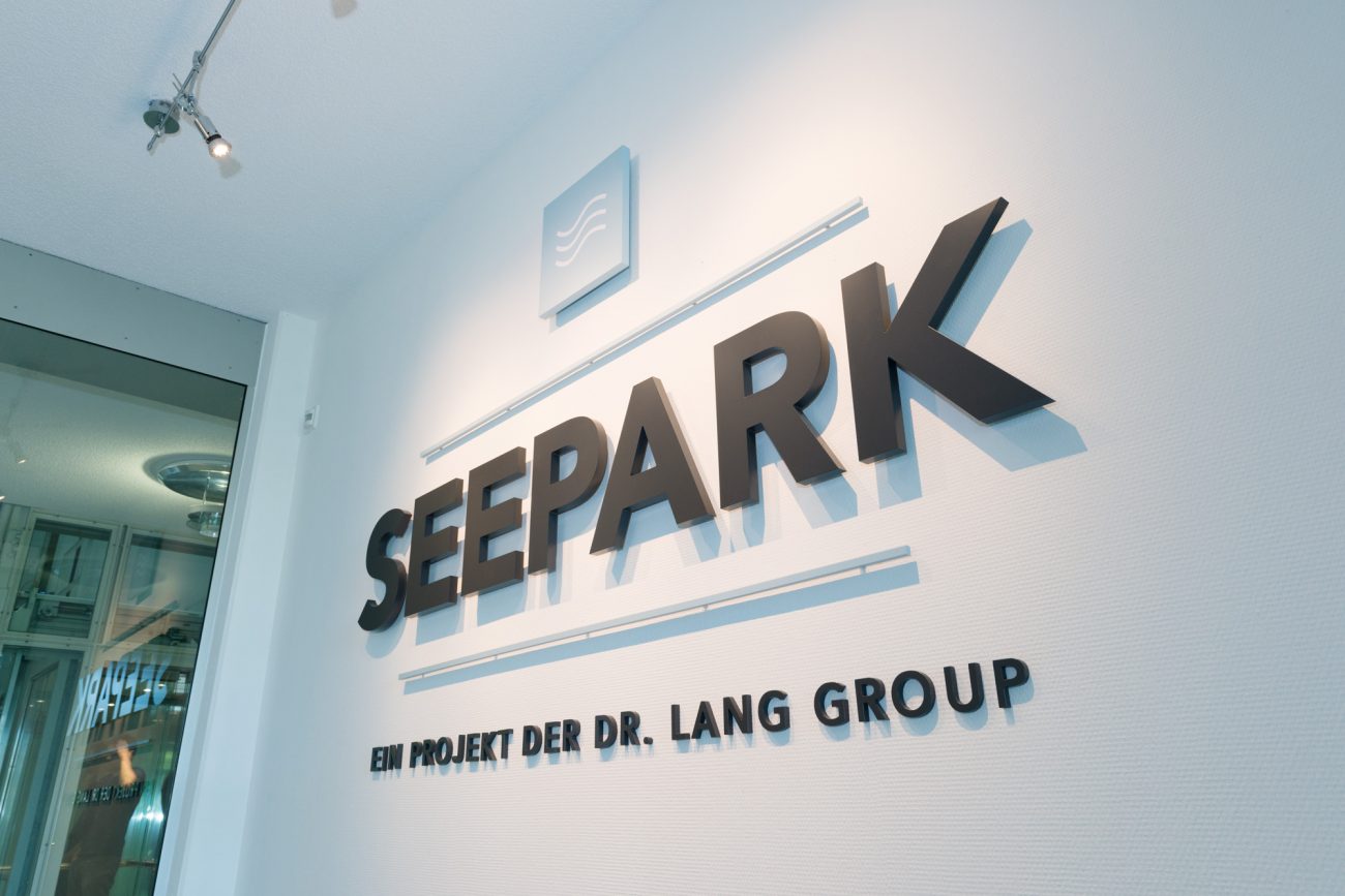 Leitsystem Acrylbuchstaben