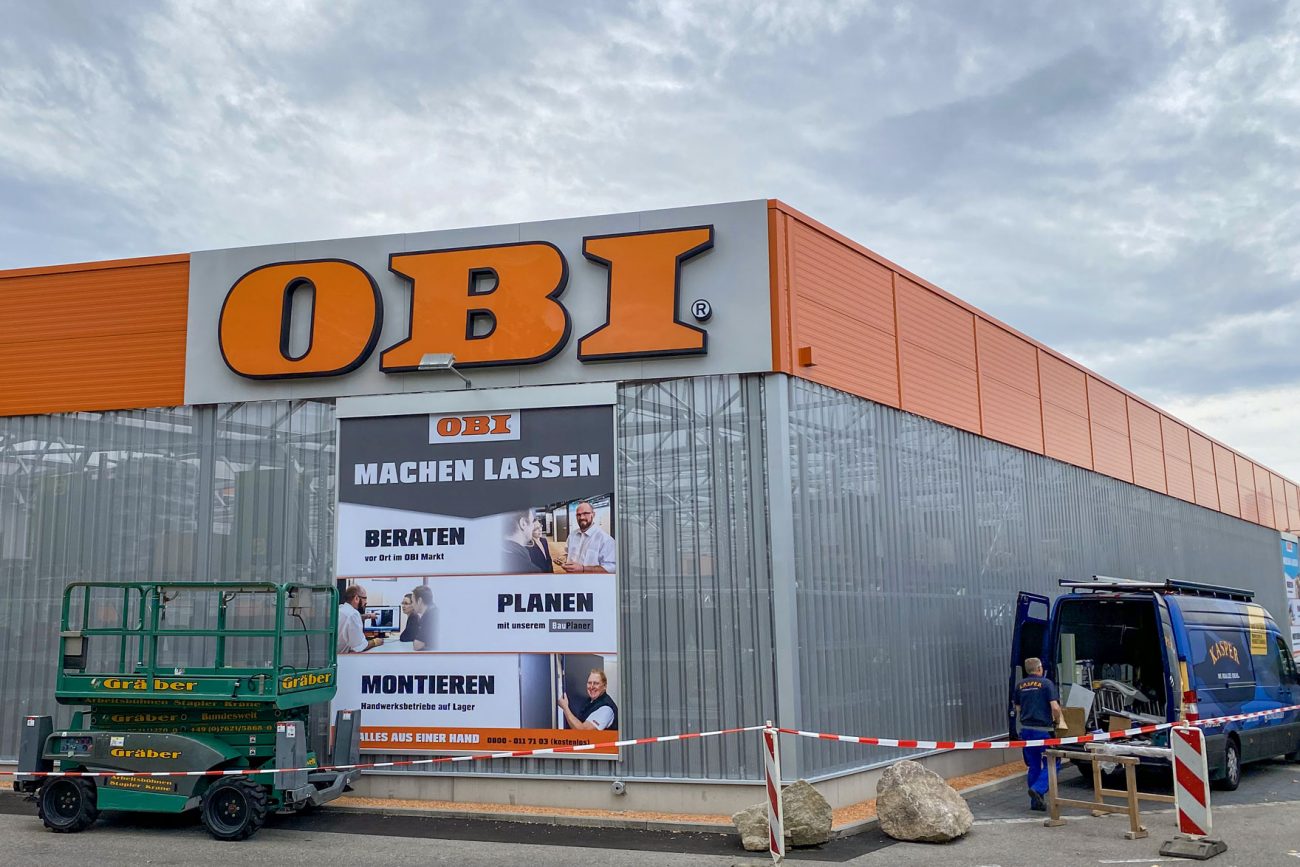 Obi Überlingen Aussenwerbung Leuchtwerbung